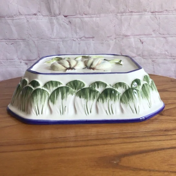 Vintage Intrada Garlic Ceramic Wall Decor - Picture 4 of 10